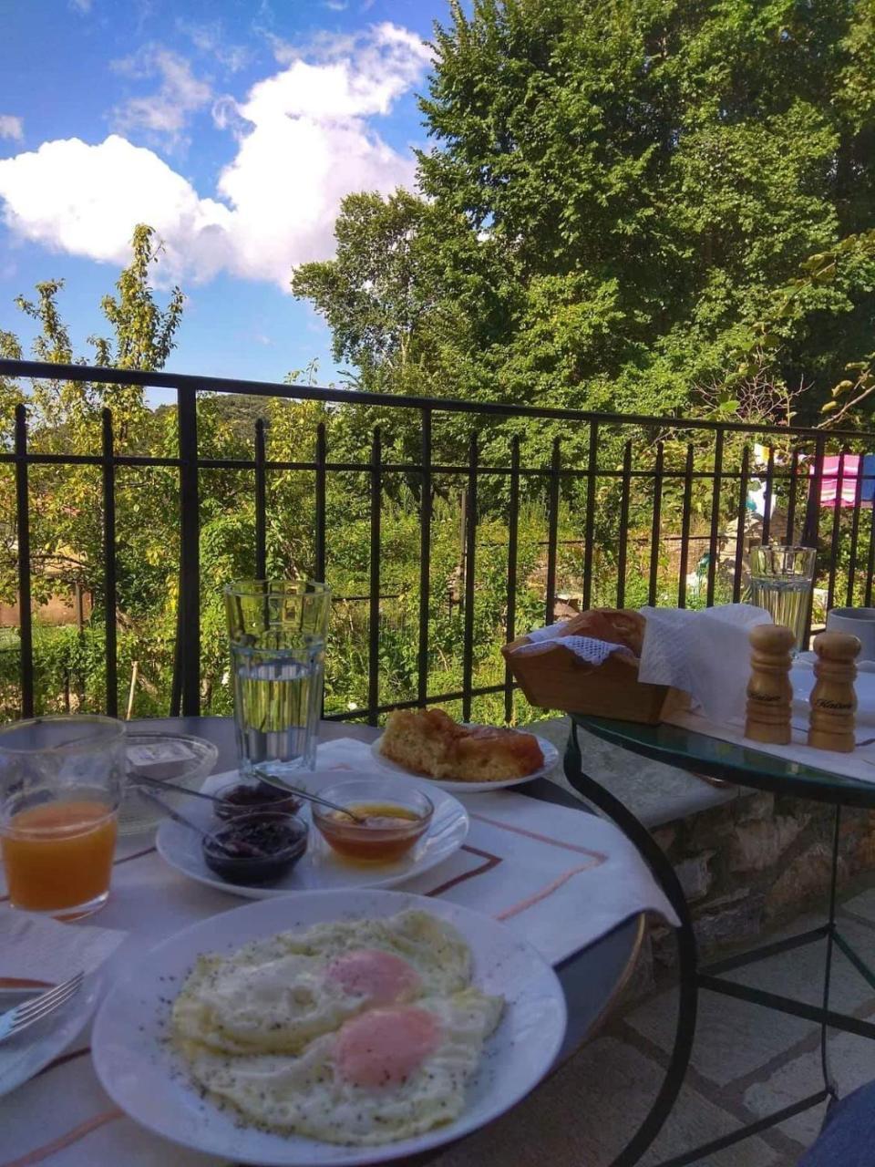 Sabouko Guest House Візіца Екстер'єр фото