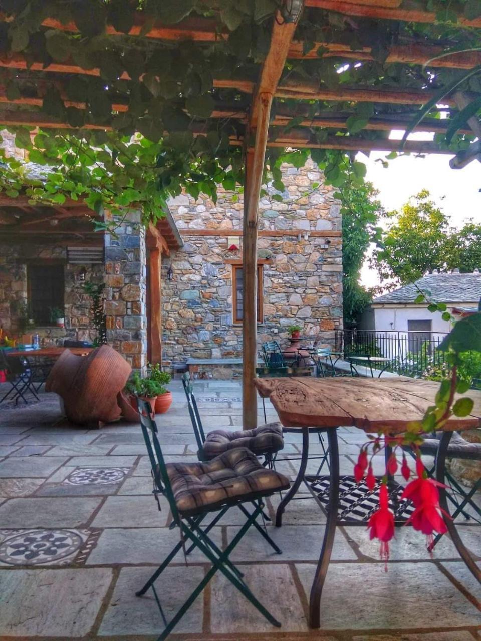 Sabouko Guest House Візіца Екстер'єр фото